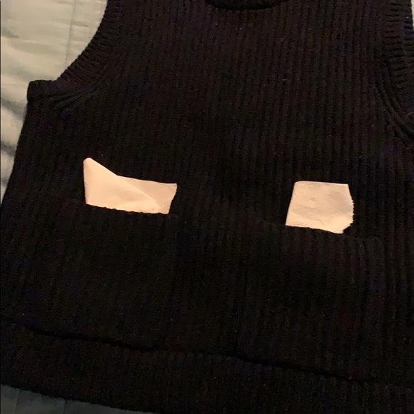 Merino Wool sleeveless sweater with 2 pockets - Picture 3 of 3